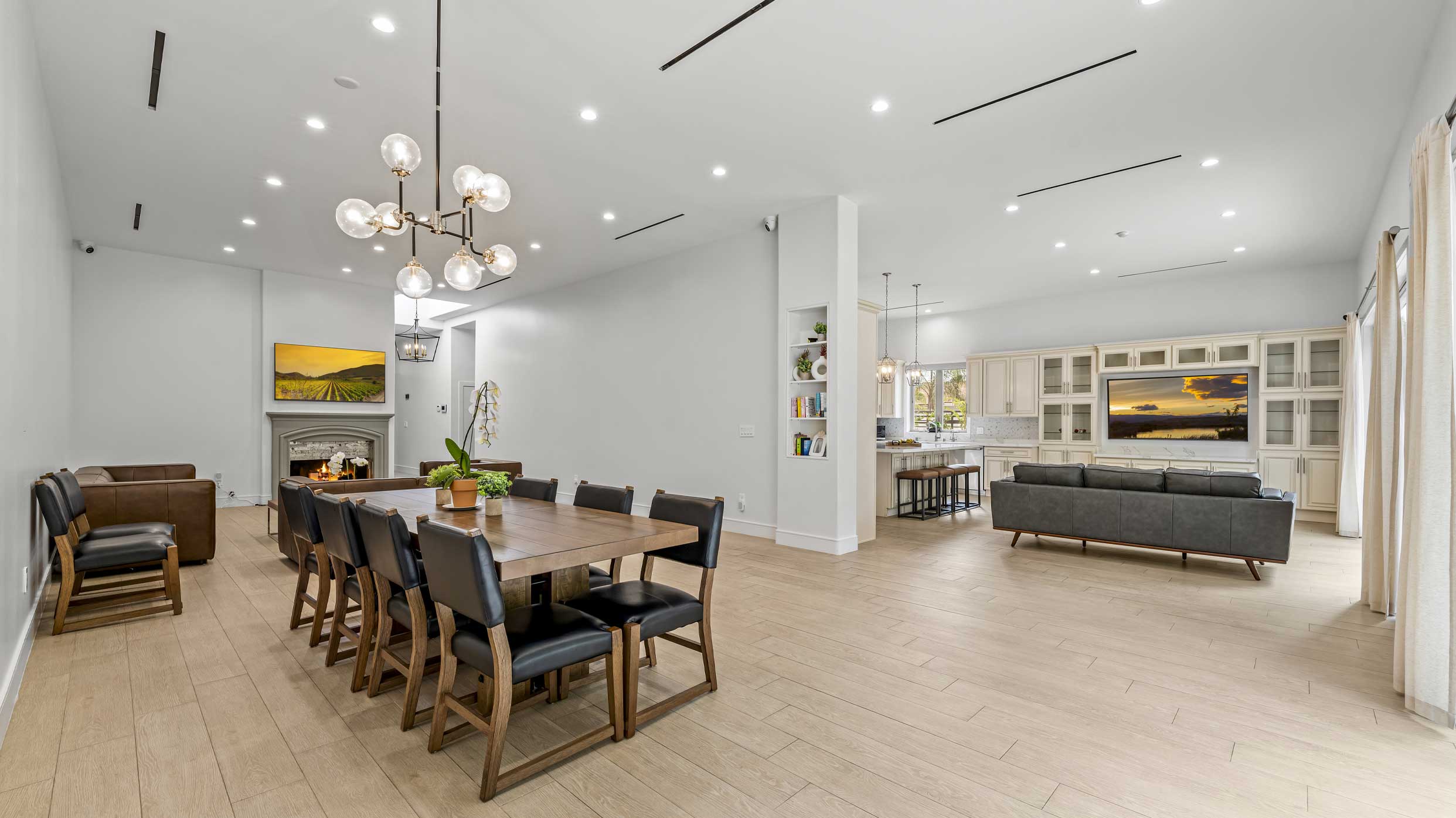 Beaufait House | Dining Area