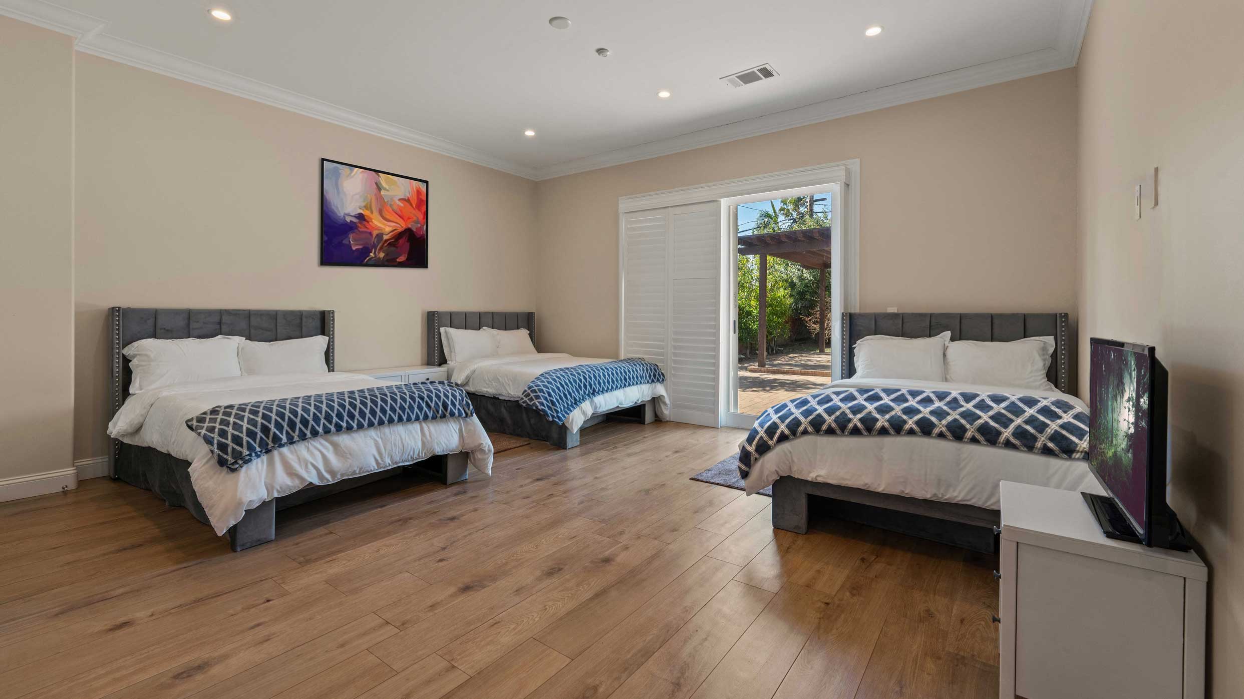 Chimnia House | Bedroom 1